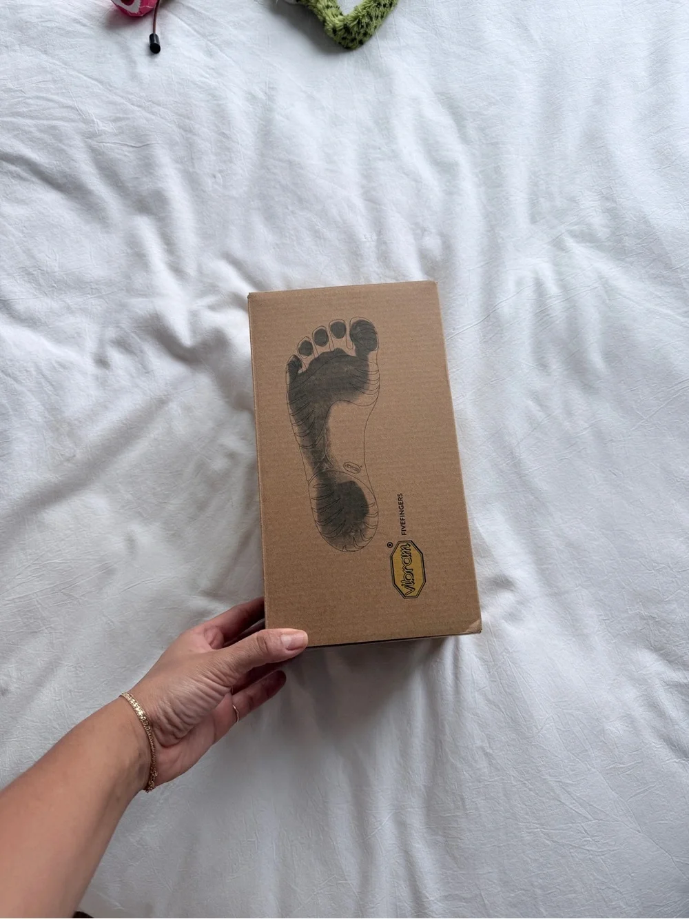 Vibram FiveFingers V-8 Eco Black - Picture 2 of 4